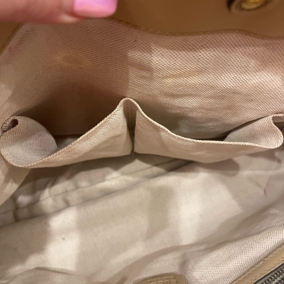 Authentic Gucci handbag - Picture 4 of 7